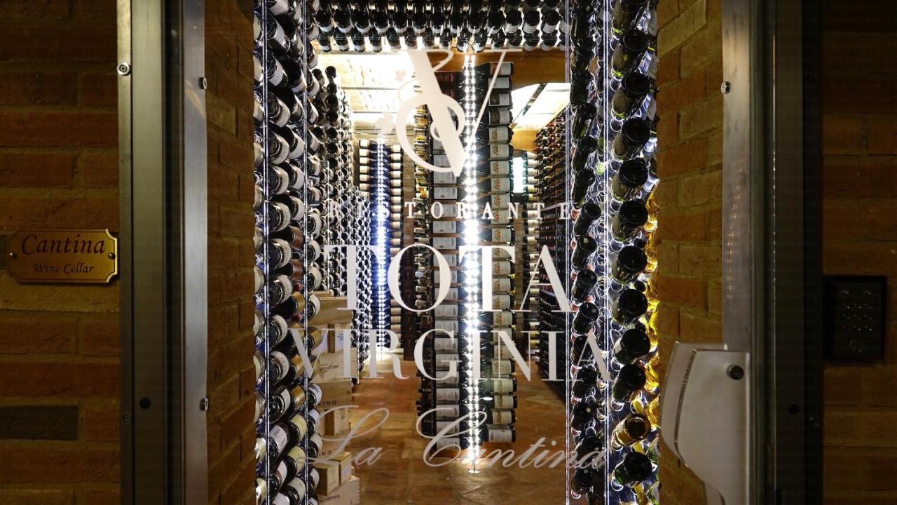 Tota Virginia Antico Podere Serralunga d'Alba Extérieur photo